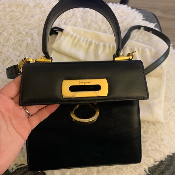 SOLD!! Authentic Salvatore Ferragamo Vintage Kelly Top Handle Black Leather Tote - Picture 4 of 15